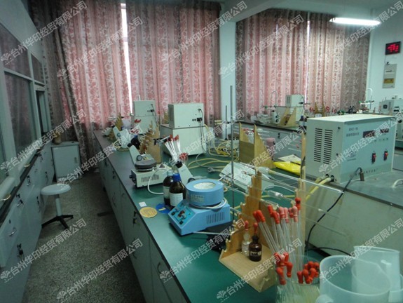 点击新窗口打开大图